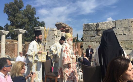 Προσκυνηματική επίσκεψη του Πατριάρχου Αλεξανδρείας Θεοδώρου Β΄ στην Έφεσο, στην παλαιά βασιλική του Αγίου Ιωάννου του Θεολόγου